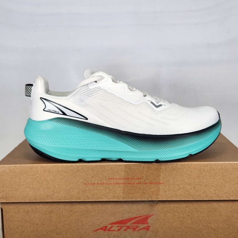 Altra FWD VIA Running Shoes Women Size 8.5 White Green Breathable Mesh Athletic